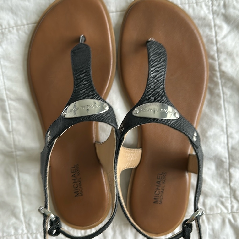 EUC Michael Kors Sandals
